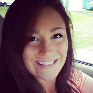 Meet your Posher, Desiree